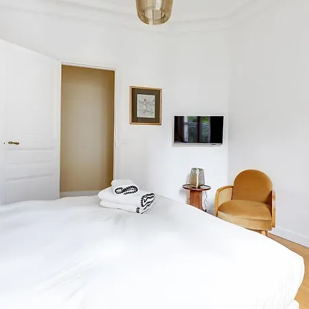 Le Marais Chic By Ecoflats