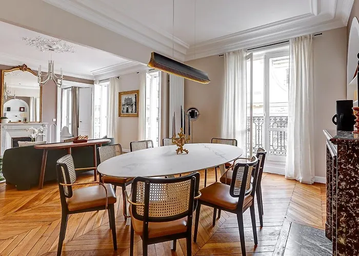 Le Marais Chic By Ecoflats